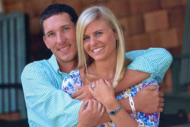 1021ENGBreedloveChitwood