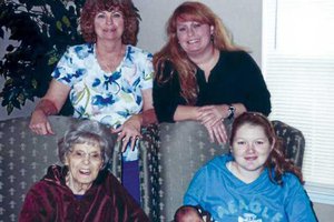 FAMILY-five-generations