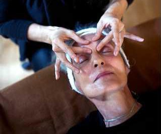 HOLIDAY-Ways-to-relax1