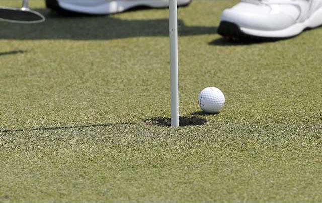 0612holesinone2