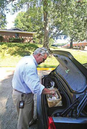 HOLIDAY-MealsonWheels