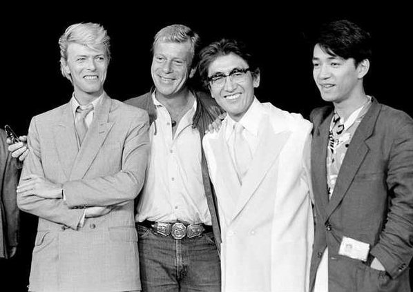 0204-GO-DAVID-BOWIE
