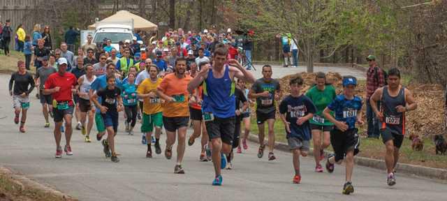 0317-GO-TRILLIUM-TREK