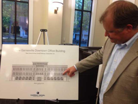 0503DOWNTOWN briandaniel