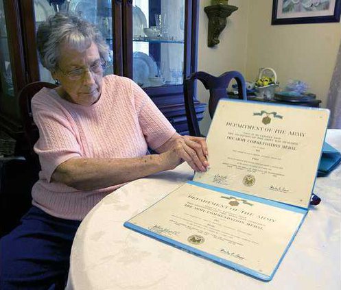 0526MEMORIALbrechter4