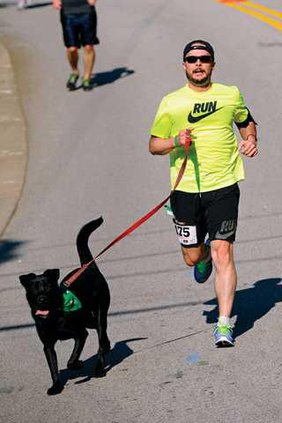 0612-GO-Mutt-Strut