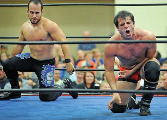 0810wrestlin 8