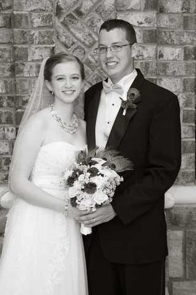 0923WEDLivingstonFarr