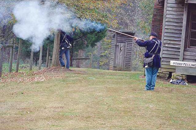 1113-GO-Civil-War-Holiday