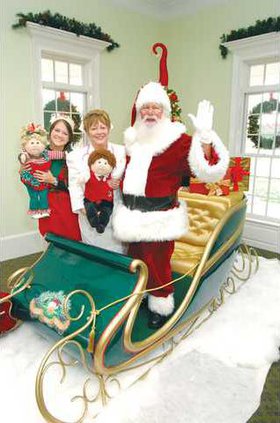 1120-GO-BABYLAND-SANTA
