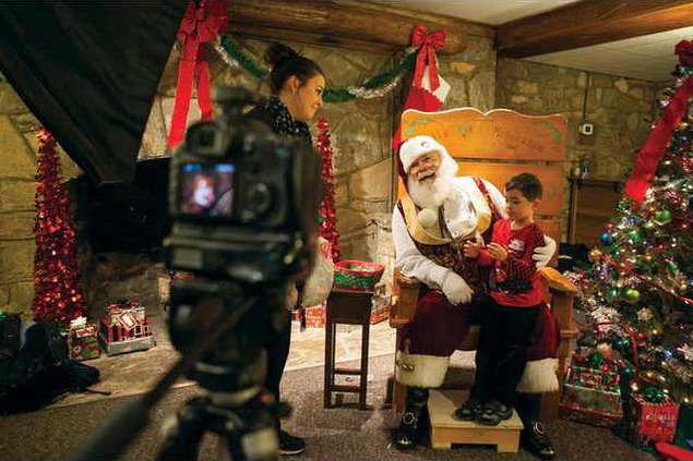 1211-GO-Cornelia-Christmas2