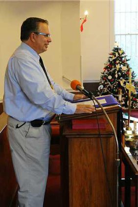 1224HAMLETSnewholland9