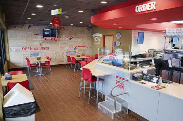 dominos number collinsville il