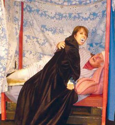 1204-GO-CHRISTMAS-CHAOS1