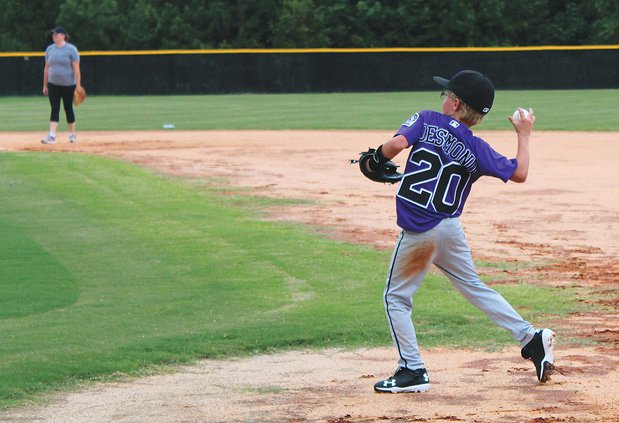 09022017 BASEBALL3.jpg