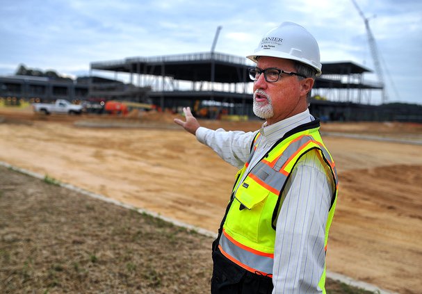 09052017 construction 1.jpg