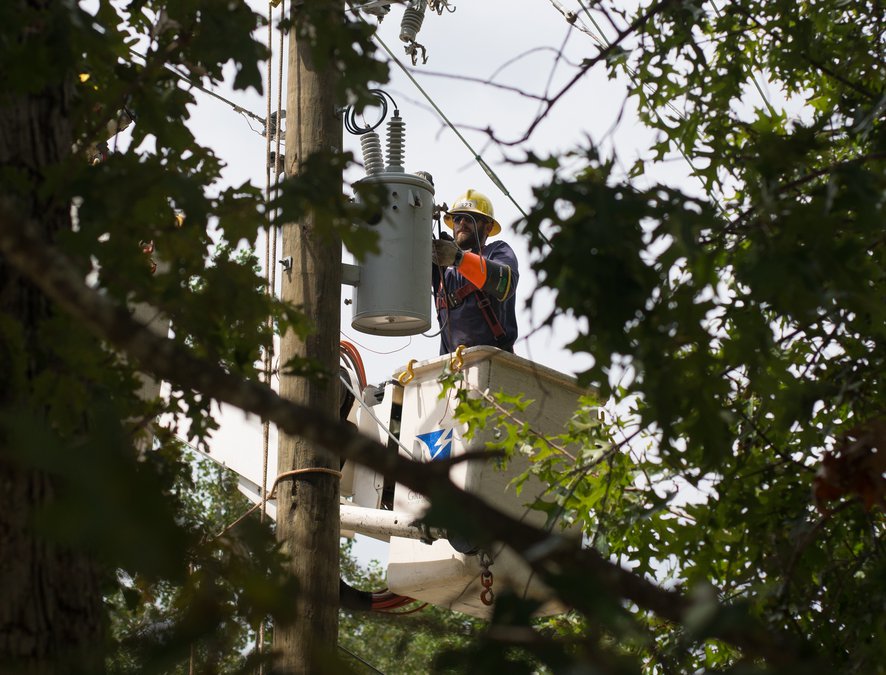 Power Back On For Most In Hall Schools To Reopen Monday Gainesville Times