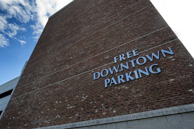 11042017 PARKING 3.jpg