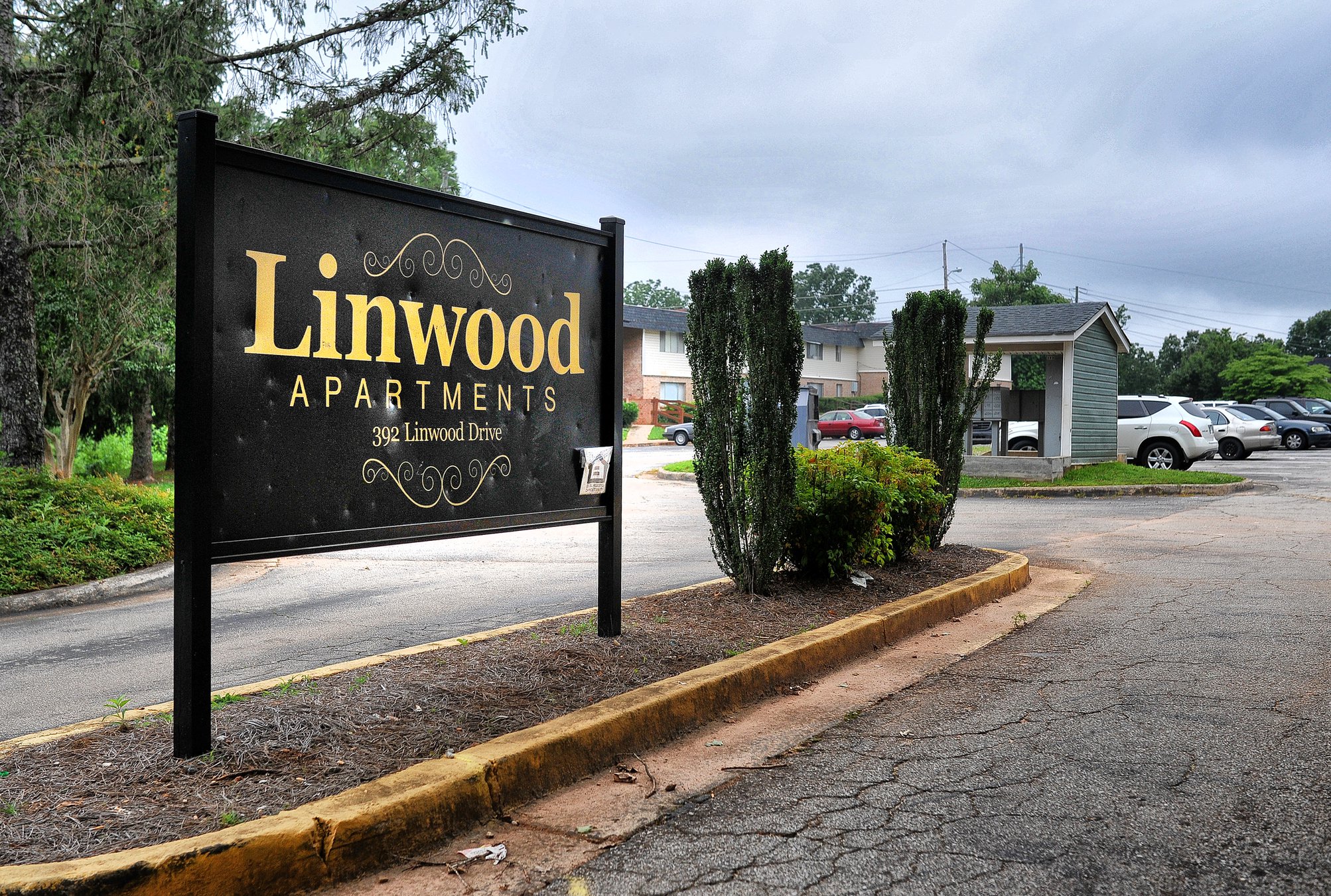 See what upgrades are planned for aging Linwood Apartments Gainesville Times