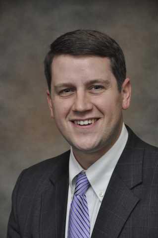 Gainesville Schools superintendent Jeremy Williams receives contract