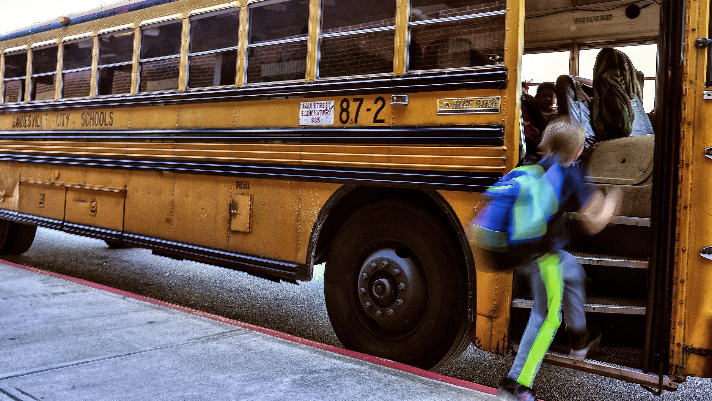 NTSB’s for seat belts on school buses draws praise