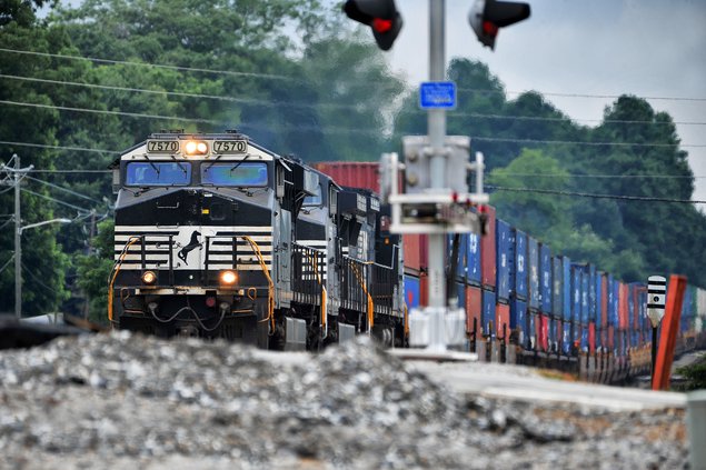 08032018 RAILROAD 4.jpg