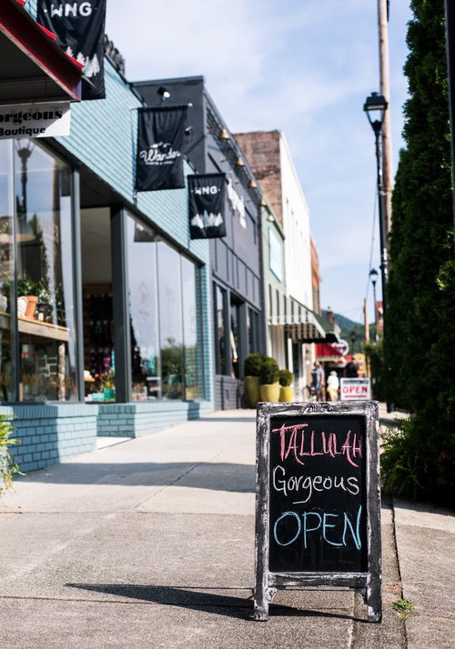 How to spend a weekend in Clayton and get a slice of the good life