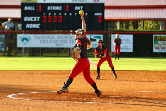 181017_kmb_softball_0012.jpg