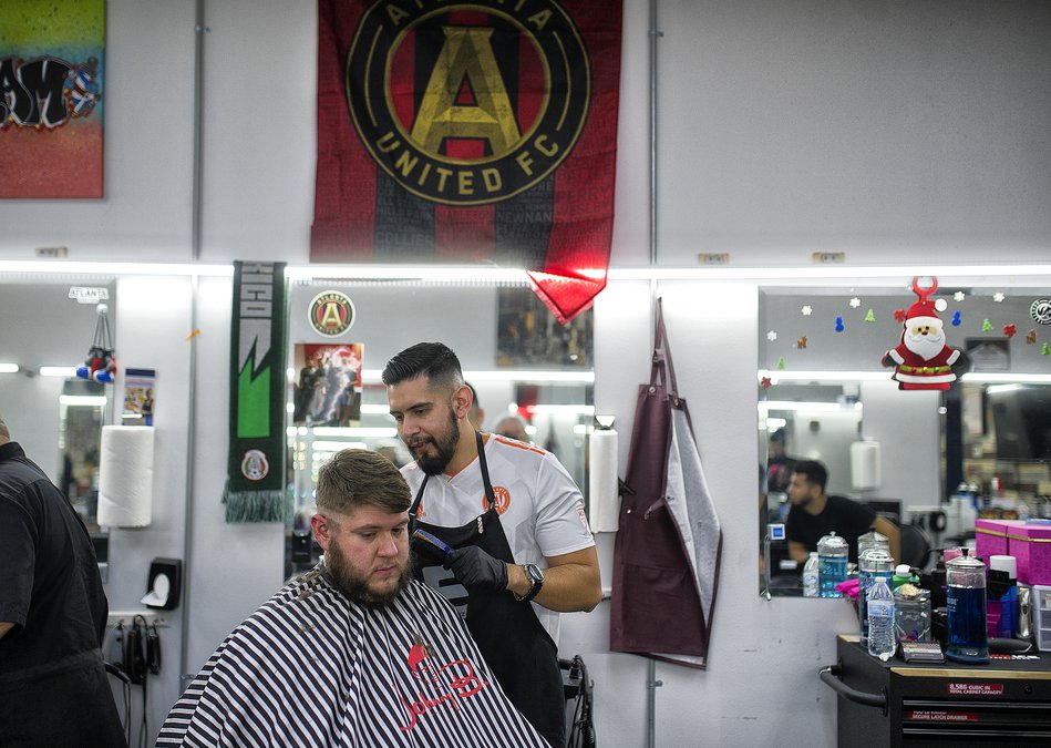 Dominican Barbershop Near Me Now Versie Tibbs