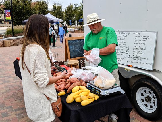 01172019 MARKET 003.jpg