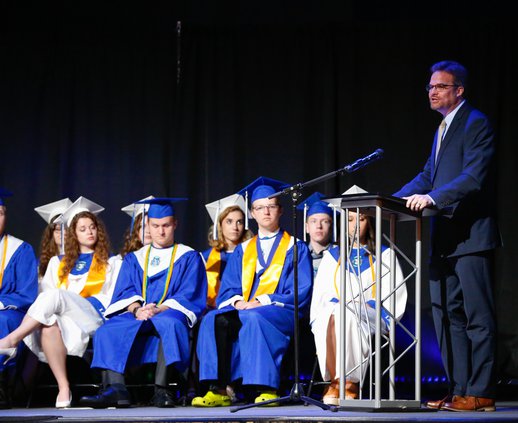 05192019 GRAD 014.jpg