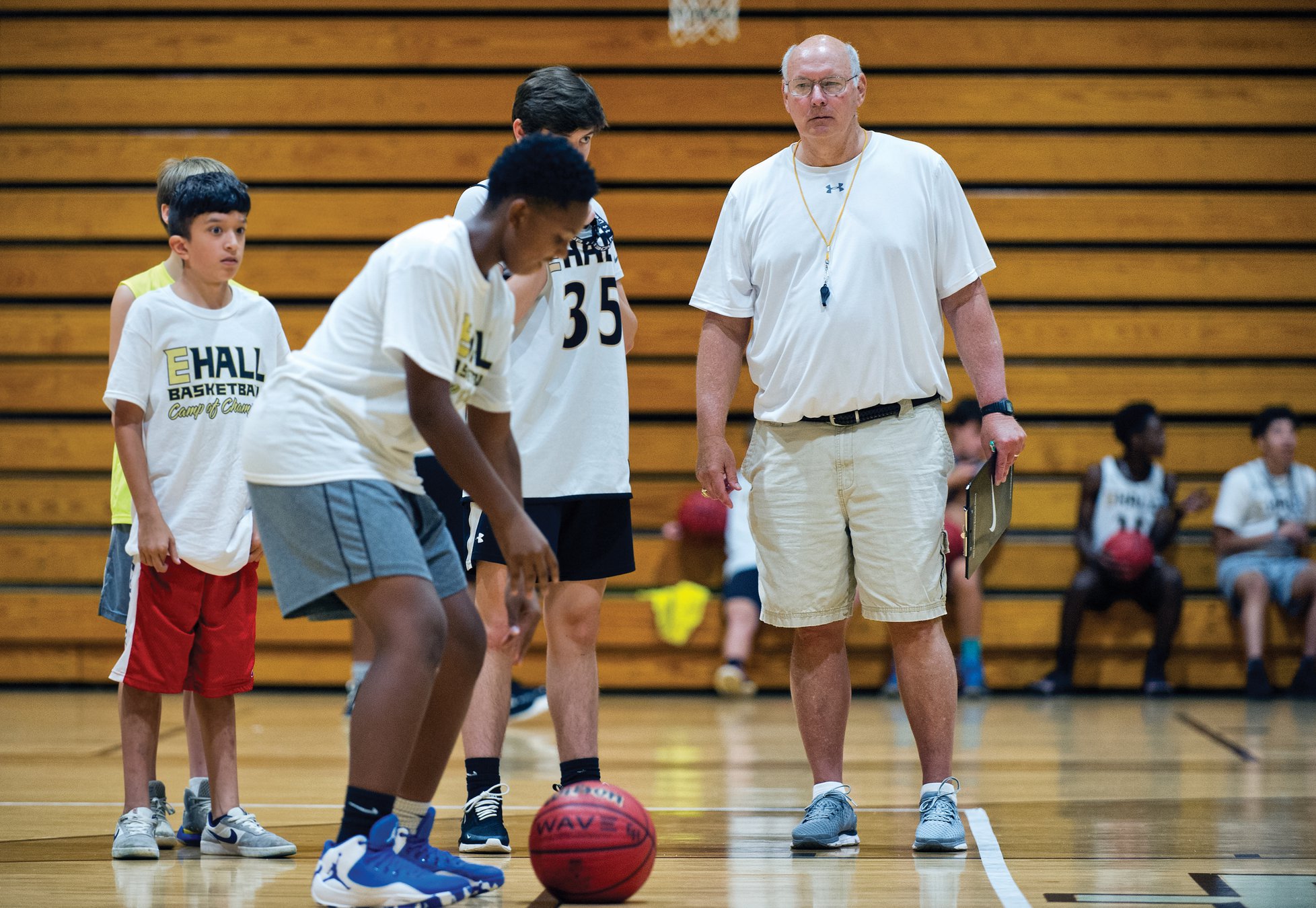 Head basketball legends noredpress