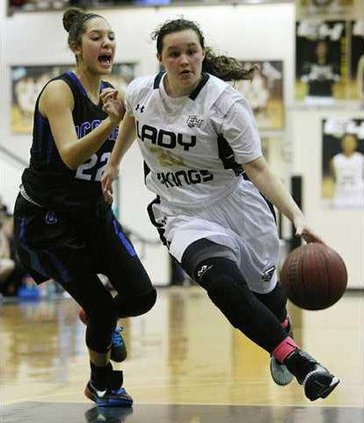 East Hall girls basketball 2015