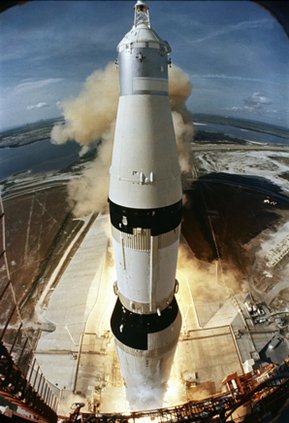 Saturn V rocket.jpg