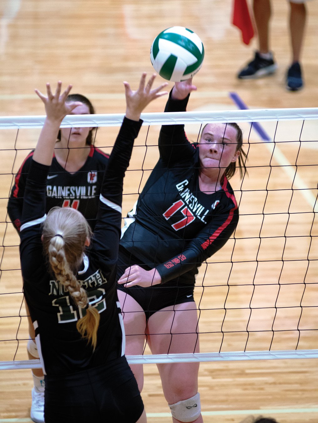 Strong defensive effort powers Gainesville volleyball team to wins over