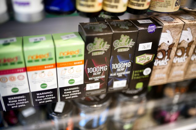 Latest step in how Gainesville hopes to regulate vape, hookah lounges -  Gainesville Times