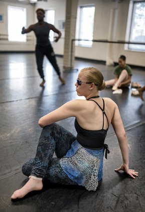 10202019 DANCER 5.jpg