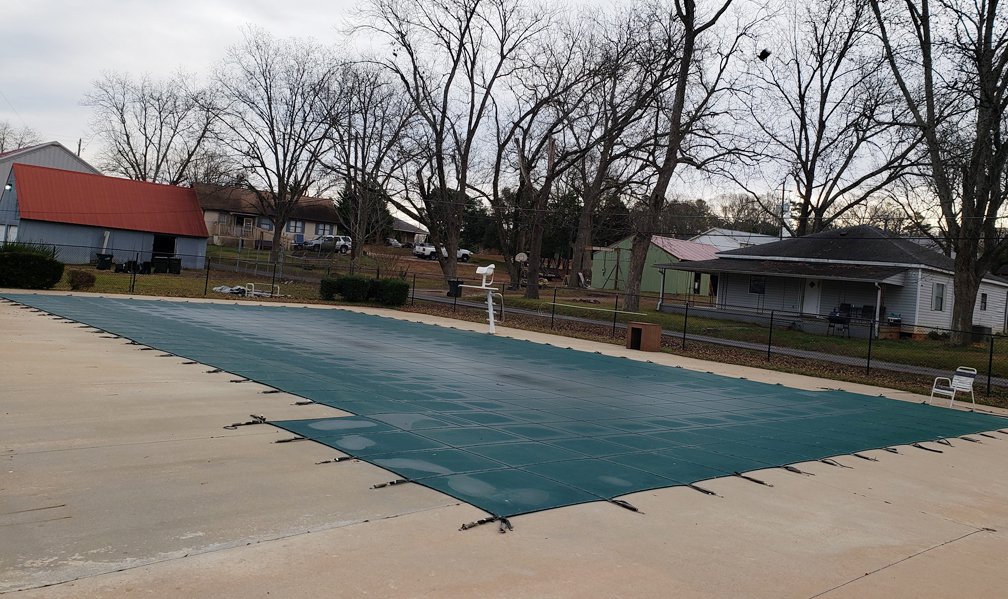 Say goodbye to Oakwood community pool, hello to splash pad