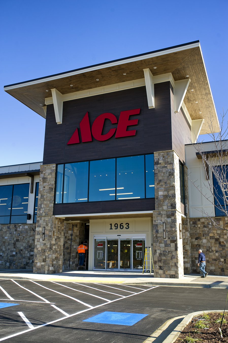When new Ace Hardware will open in New Holland and what you can expect