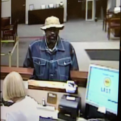 02182020 ROBBERYsuspect
