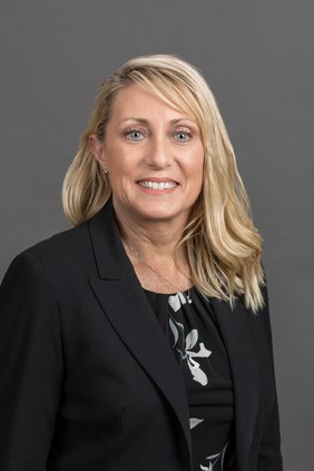 Teresa Hagelthorn.jpg