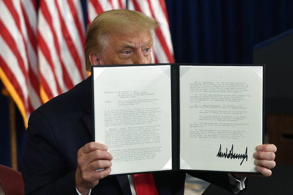 Trump signs executive order