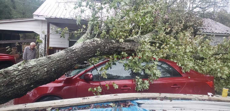 Car damaged 3.jpg