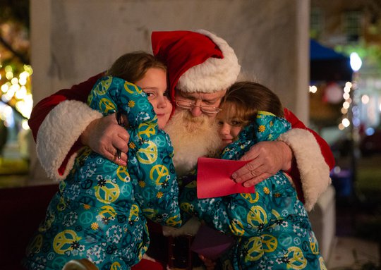 The Jingle Mingle has been canceled, but Santa still plans to sit on the square