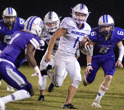 10102020 FOOTBALL 3.jpg