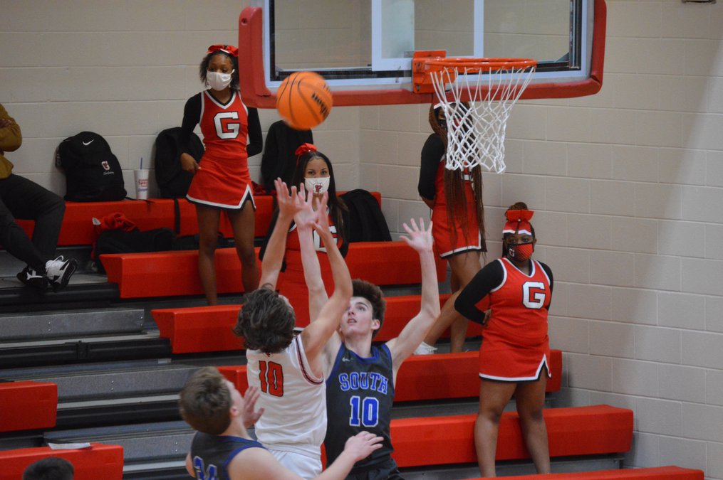 High school basketball Gainesville boys, girls both fall to South