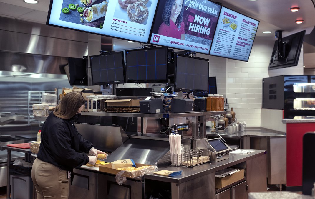 Hall S Newest Quiktrip Now Open Off Ga 365 Gainesville Times
