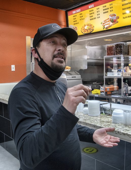 Fan of El Griton? Give this burrito place in Oakwood a try