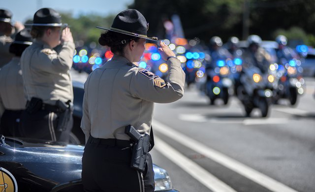 More than six months since Lt. Hollingsworth's death, DA says his office is still working case - Vimarsana News