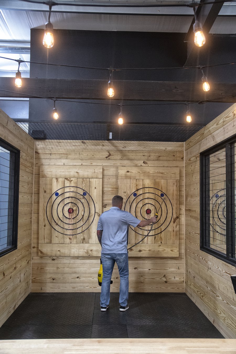 This new Braselton business wants to help hone your axthrowing skills